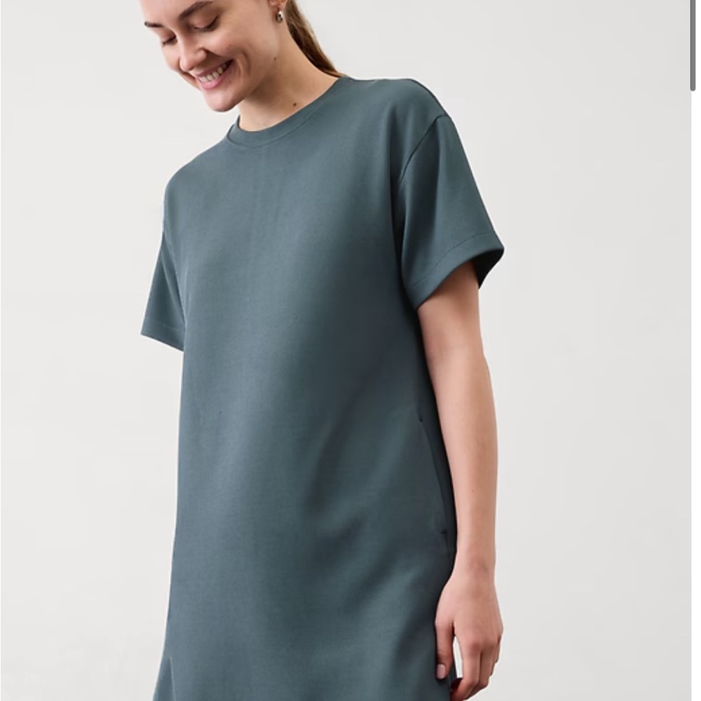 🆕Athleta Seasoft Rib Tee Dress